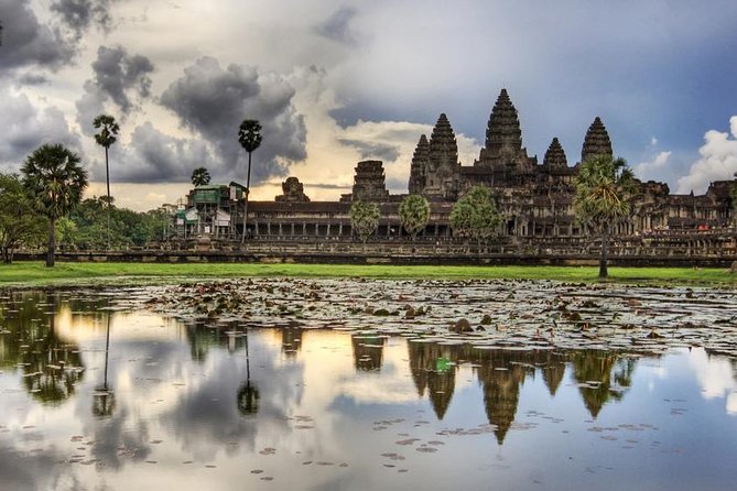 Three-day tour Discovering Siem Reap highlight ,Beng Mealea and Floating Village - Kompong Khleang and the Tonle Sap boat ride