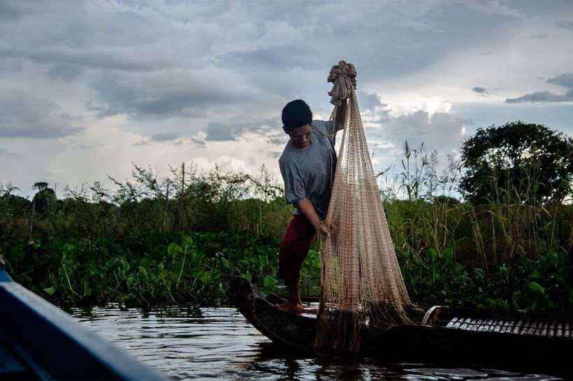 Tonle Sap Cruise & land Tour between Phnom Penh & Siem Reap - Price and value: $239 one-way between Phnom Penh and Siem Reap