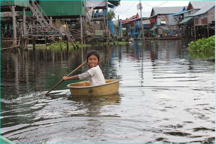 Tonle Sap Tour of Kompong Phluk Village & Evening Food tour - A Short Khmer Houses Visit on the Return Trip
