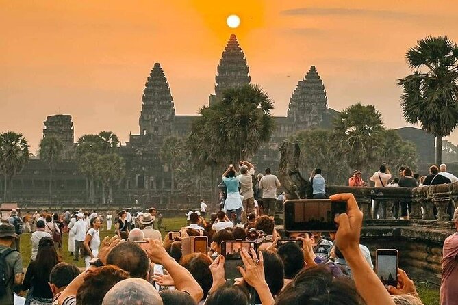Unveiling Angkor Wat Sunrise, Bayon, Ta Prohm In Small Group Tour - Comfort and rules: dress code, shoes, and what to bring