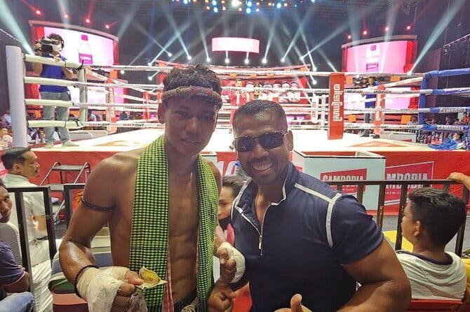 Watch Live Khmer Traditional boxing in Phnom Penh - The drinks and the crowd energy, without the awkward parts