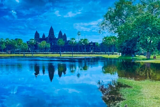 Wildlife Expedition: Elephant Sanctuary, Kbal Spean Banteay Srei - The pro photographer: what it really changes on temple days
